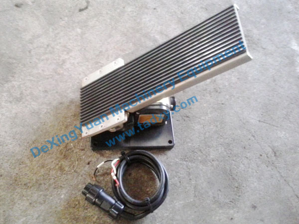 c鿴ԔϢ}Electronic Accelerator Pedal xΔ1437