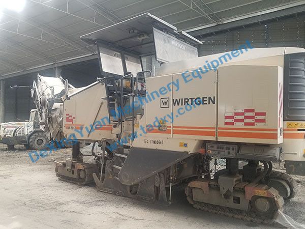c鿴ԔϢ}Wittgens milling machine W215 xΔ1241