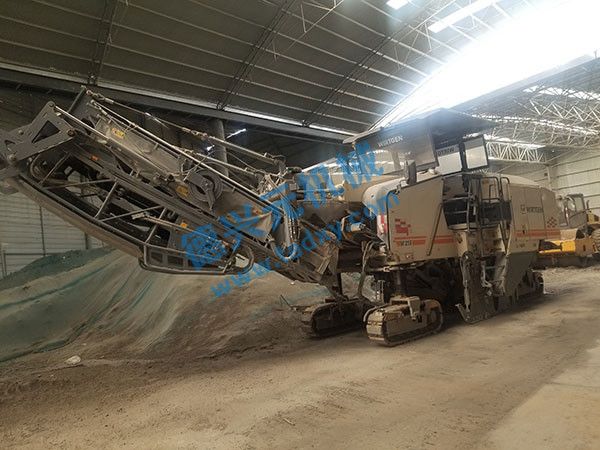 c鿴ԔϢ}SظٙCW215 xΔ(sh)1584